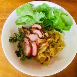 บะหมี่+เกี๊ยว หมูแดง