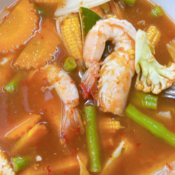 แกงส้มผักรวมกุ้ง