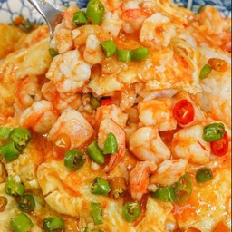 ไข่ข้นกุ้งราดข้าว