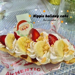 บิ๊ก ครอฟเฟิล ครีมสด สตรอเบอร์รี่&บานาน่า