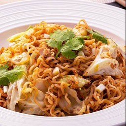 ผัดมาม่า