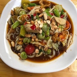 ตำซั่วด๊องแด๊งเมืองเลย