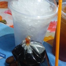 ก๋วยเตี๋ยวยายทุ