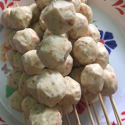 ลูกชิ้นไก่ป๊อบ