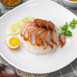 ข้าวหมูแดง