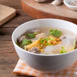 เเกงจืดเต้าหู้หมูสับ