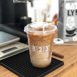 Iced Cafe Latte Oatside