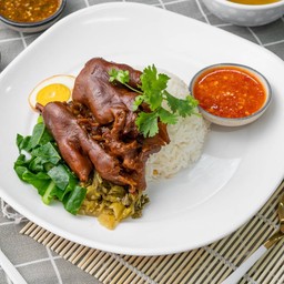 ข้าวขาหมูคากิ
