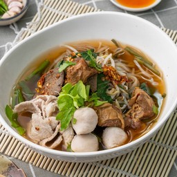 ก๋วยเตี๋ยวหมู