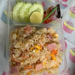 ข้าวผัดเบค่อน