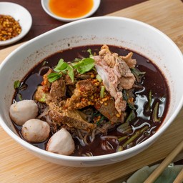 ก๋วยเตี๋ยวหมูน้ำตก