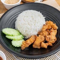 ข้าวหมูสามชั้นทอด