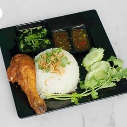 ข้าวมันไก่ทอด