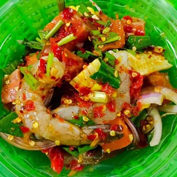 ยำข้าวโพด,แซลมอน,กุ้งสด
