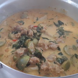 เขียวหวานหมูเด้ง