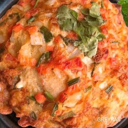 ข้าวราดไข่เจียวทรงเครื่อง