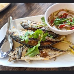 ปลาทูทอดน้ำปลา