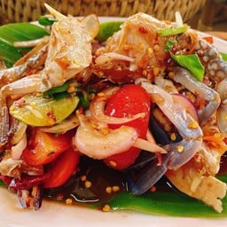 เหลาปูม้า หมูยอ