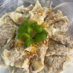 เกี๊ยวหมู 5 ชิ้น