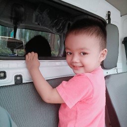 น้องมาคตามสั่ง ขนมปังปิ้ง น้ำปั่น