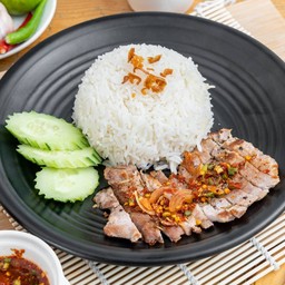 ข้าวหมูย่างแซ่บ