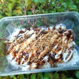 ชุดข้าว+ไก่คาราเกะราดซอสทาโกยากิ