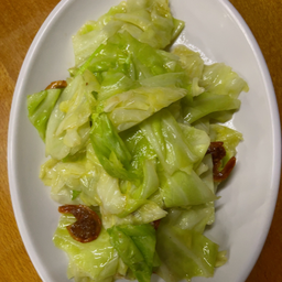 กะหล่ำผัดน้ำปลา