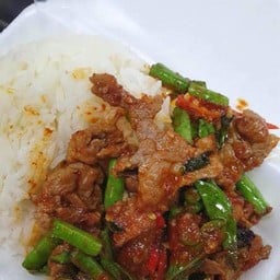 ข้าวเครื่องแกงเนื้อ