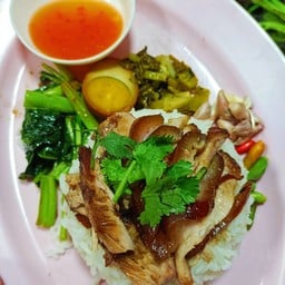 ข้าวขาหมู