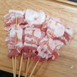 หมูสามชั้น มีแค่สามชั้นสามสัมพันธ์กับใครไม่ได้หรอก (ใช้เวลาย่าง)