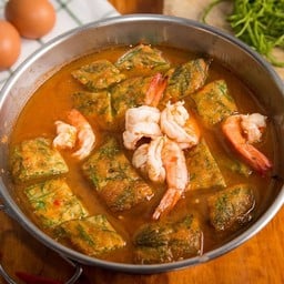 แกงส้มชะอมกุ้ง