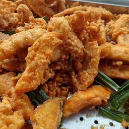 กล้วยทอดโบราณ หน้าวัดเขาดิน
