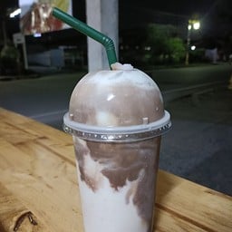 แป๊ะฑา คาเฟ่ (ปังเย็น ปังปิ้ง กาแฟสด & สเต๊ก)