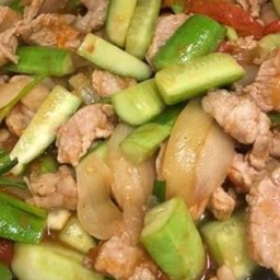 ข้าว+เปรี้ยวหวานหมู