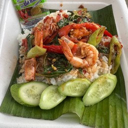 กระเพากุ้ง