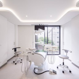 คอสเดนท์ สาขา พระราม 9 COSDENT SMILE DESIGN 