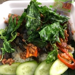 กระเพาไข่เยี่ยวม้า