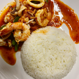 ข้าวพริกแกงทะเล