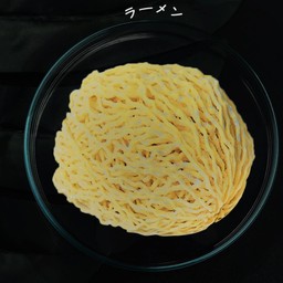 เส้นราเมน Ramen (100 กรัม)