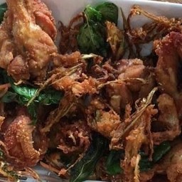 ปีกไก่ทอดตะไคร้