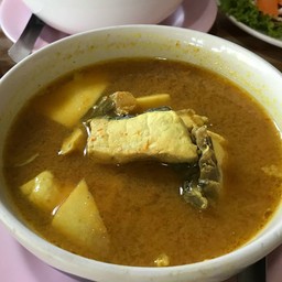 แกงส้มปลากะพง