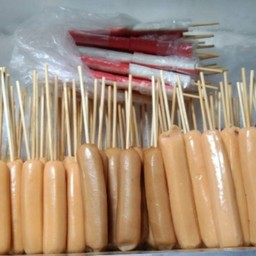 ร้านลูกชิ้น ตลาดนัดหน้าวัดเขาดิน