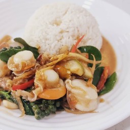 ผัดฉ่าหอยเชลล์(ราดข้าว)