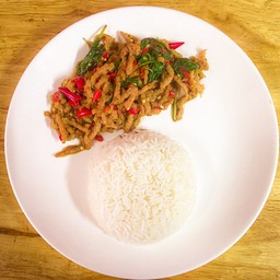 ข้าวผัดกะเพราเจ