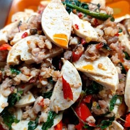 กระเพราหมูสับ&หมูยอ