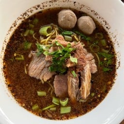 เกาเหลาเนื้อตุ๋น