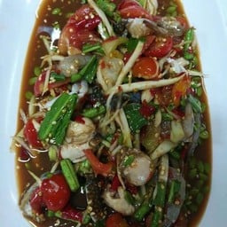 ตำทะเล กุ้งสด ปูม้า หอยนางรม ปลาร้านัว