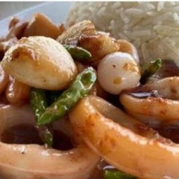ข้าวปลาหมึกผัดกะปิคลองโคน