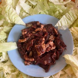 ร้านนิ่มนวลลาบขม & ชา-กาแฟ
