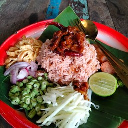 ข้าวหมูกรอบ หมูแดง ก๋วยจั๊บ เฮงดี หน้าโลตัส นาพร้าว นาพร้าว